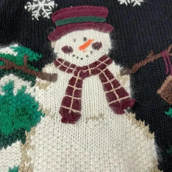 Croft & Barrow Hand Knitted Black With Muti color Snowman Sweater Size Large - Picture 16 of 16